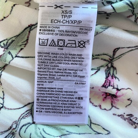 GapBody  Kimono Robe With Pockets & Tassels‎ XS/S Cottagecore Floral - Picture 10 of 10